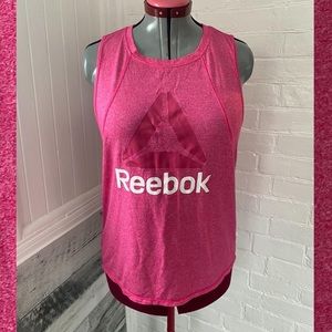 Reebok top